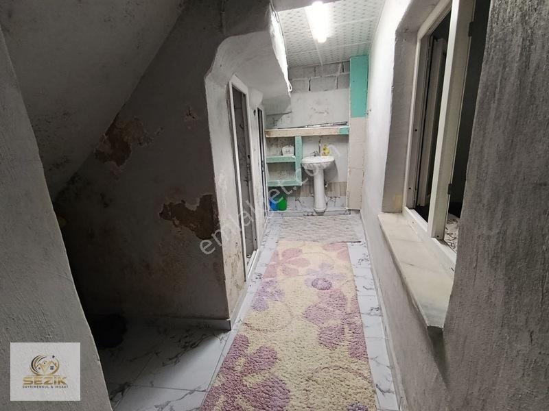 Meydan Mah. Kız Meslek Lisesi Civarı Müstakil Ev Komple Satılık — fotoğraf 16