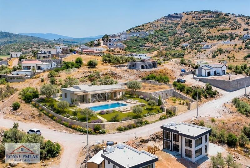Muğla Milas Meşelikte Ful Göl Ve Deniz Manzaralı Satılık Arsa