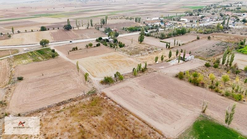Orhaniye'de 726 M² Kavaklık! Stabilize Yolu Var Bahçe İçin İdeal — fotoğraf 4