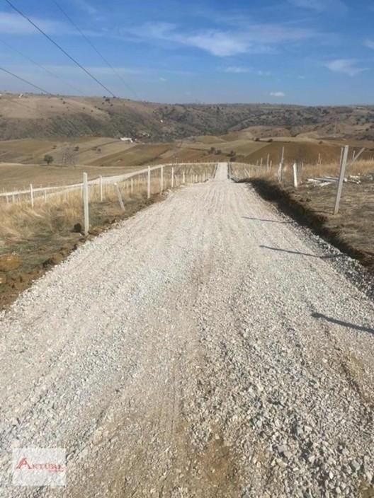 Aktürk Emlak Tan Karacalar Da Satılık Bahçe