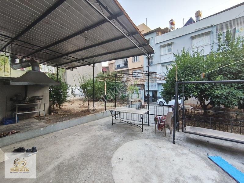 Yenibey Mahallesinde Köşebaşı 2 Katlı Bahçeli Garajlı Satılık Ev — fotoğraf 3