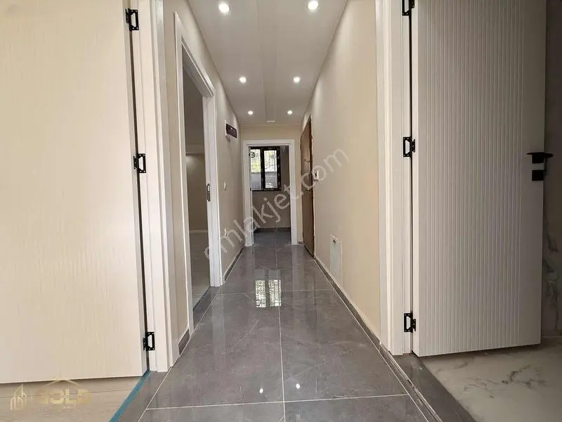 Bağlarbaşı 2+1 Otopark Üstü Yüksek Kredi İmkanı — fotoğraf 9