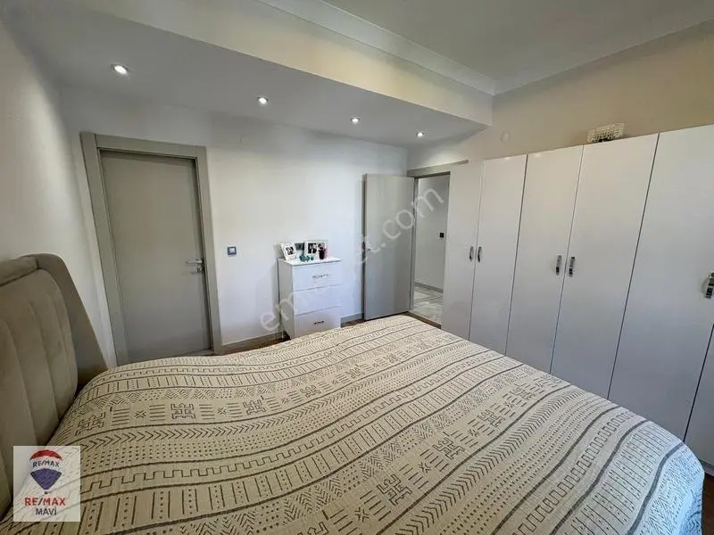 Serdivan Yazlık Site İçi Satılık Arakat Lüks 3+1 Daire — fotoğraf 25