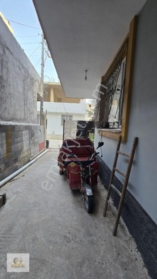 Gülbahçe Mahallesi'nde 2 Katlı Müstakil Ev — fotoğraf 3