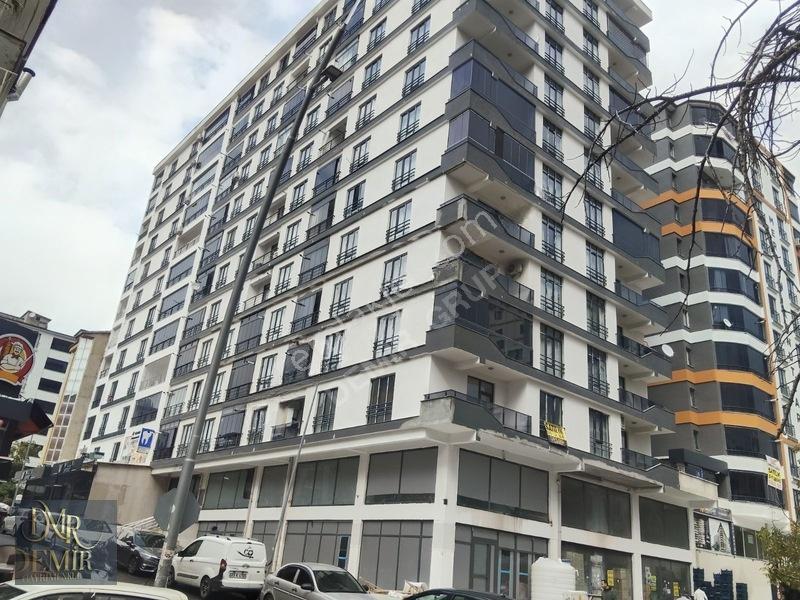 Üniversite Mah. Yunus Emre Blv. Satılık 3+1 Daire 140M²