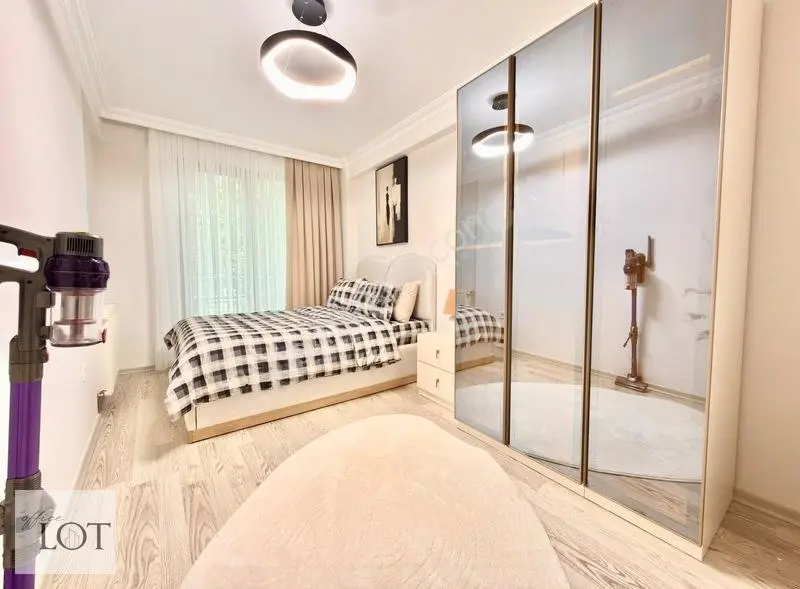 Değirmenönü Mahallesinde Ön Cephe Balkonlu Eşyalı 1,5+1 Apart — fotoğraf 27