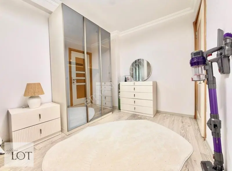 Değirmenönü Mahallesinde Ön Cephe Balkonlu Eşyalı 1,5+1 Apart — fotoğraf 30