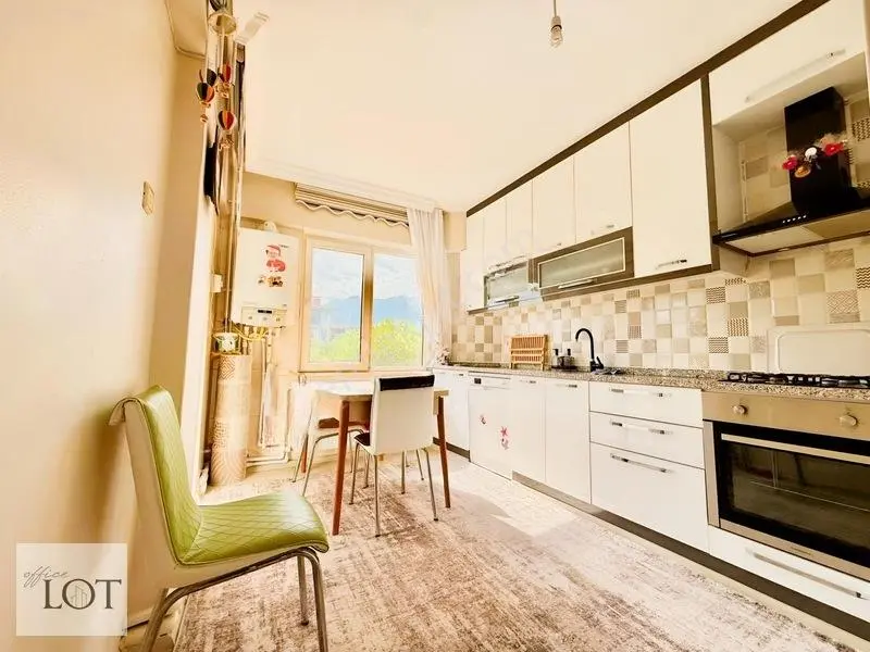 1200 Evler Mahallesinde 3+1 Arakat Çift Cephe Satılık Daire — fotoğraf 7