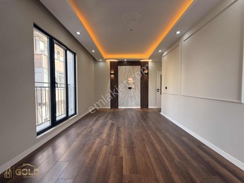 Sırasöğütler 2+1 Ara Kat Yüksek Kredi İmkanı
