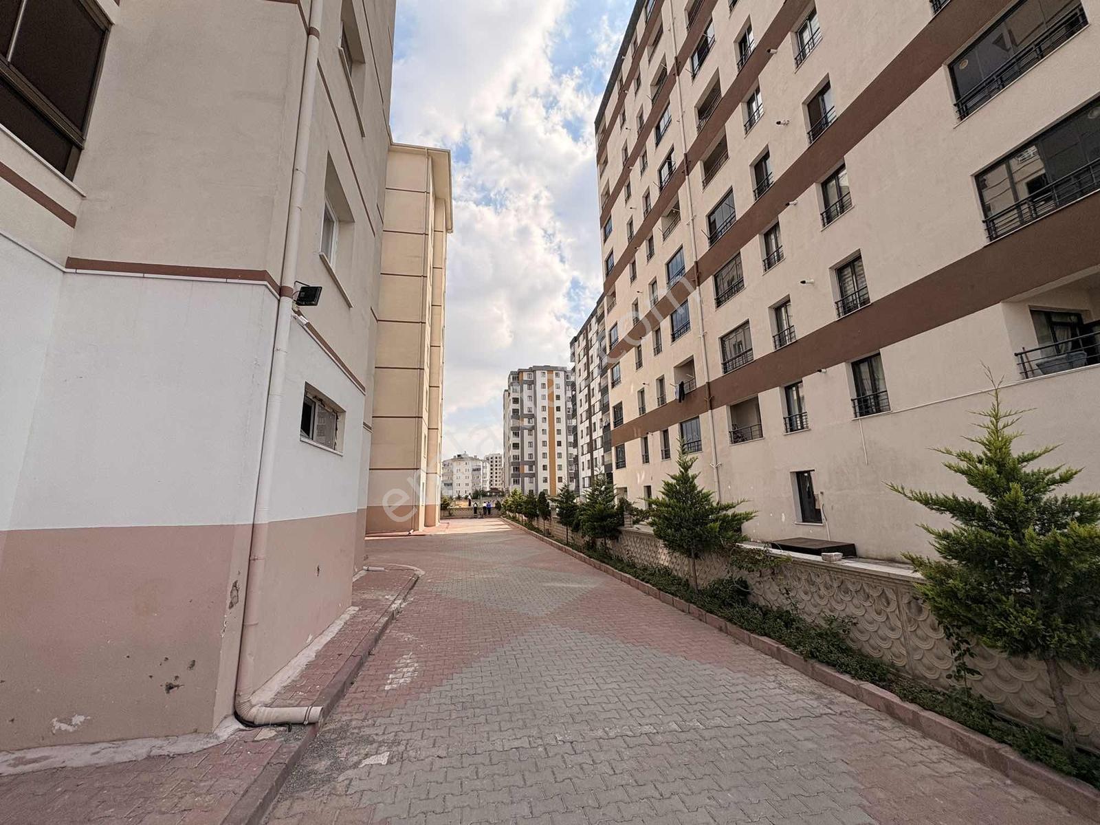 Fc Gayrimenkul'den Serkent'te Prestijli Konumda Ferah 3+1 Dire — fotoğraf 2