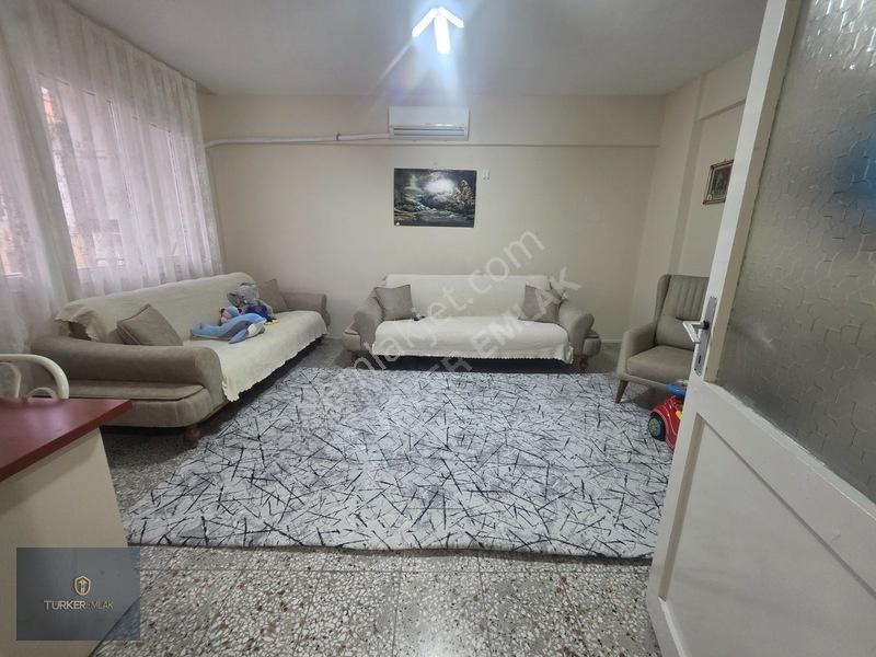 Türker Emlak-merkezde Yatırıma Ve Oturuma Uygun 3+1 Arakat Daire — fotoğraf 8