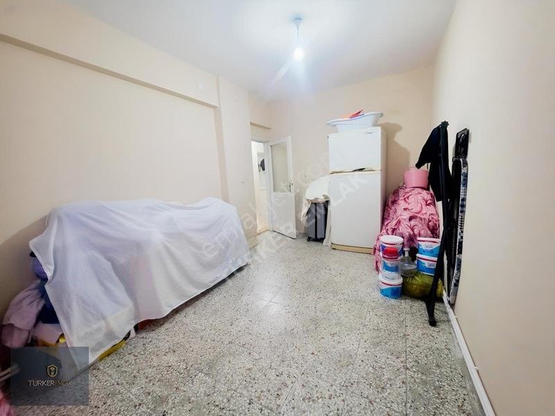 Türker Emlak-merkezde Yatırıma Ve Oturuma Uygun 3+1 Arakat Daire — fotoğraf 19