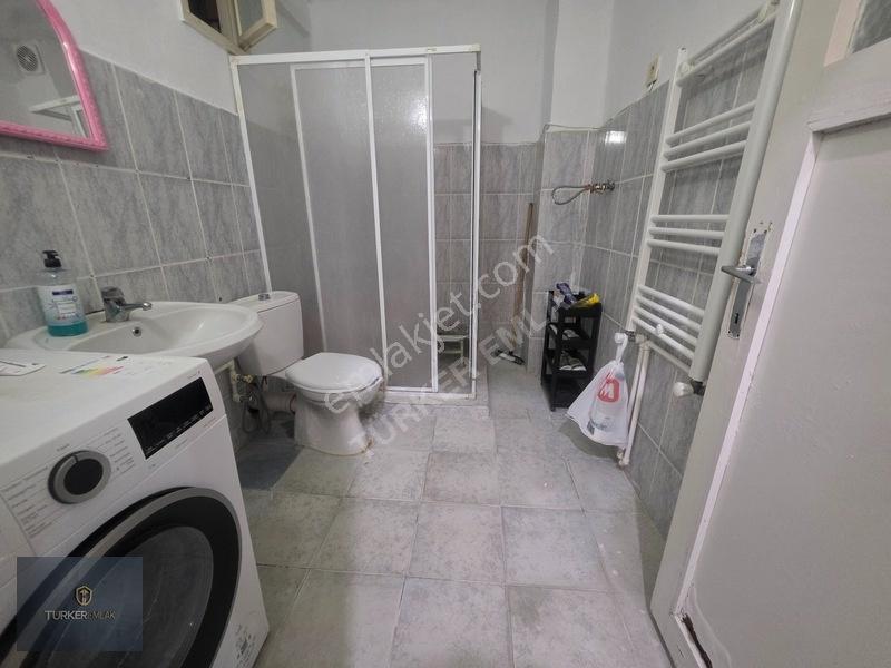 Türker Emlak-merkezde Yatırıma Ve Oturuma Uygun 3+1 Arakat Daire — fotoğraf 27