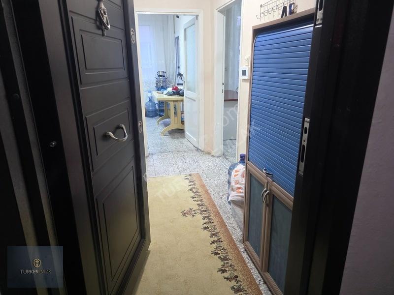 Türker Emlak-merkezde Yatırıma Ve Oturuma Uygun 3+1 Arakat Daire — fotoğraf 32