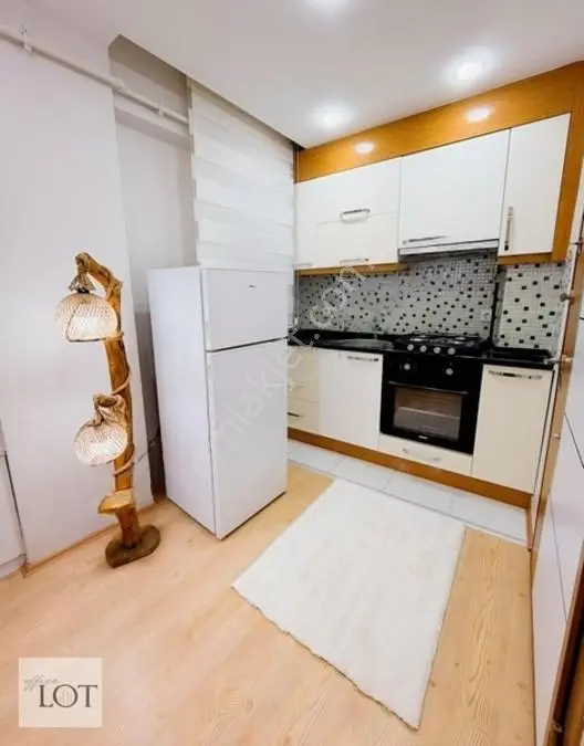 Atalar Mahallesinde Arakat Eşyalı 1+1 Satılık Apart — fotoğraf 9