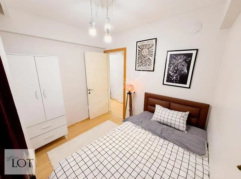 Atalar Mahallesinde Arakat Eşyalı 1+1 Satılık Apart — fotoğraf 11