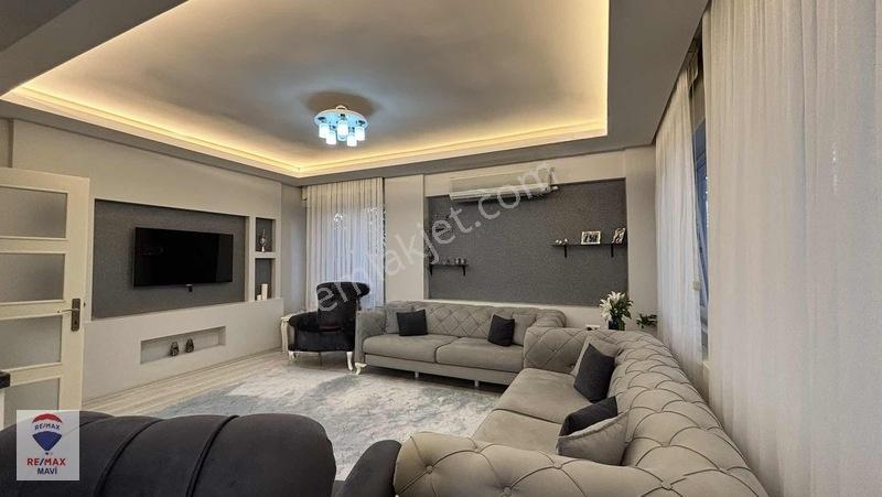 Adapazarı Yenigünde 147 M² 3+1 Ara Kat Daire + 60 M² Dükkân — fotoğraf 7