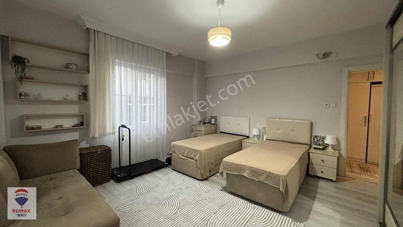 Adapazarı Yenigünde 147 M² 3+1 Ara Kat Daire + 60 M² Dükkân — fotoğraf 16