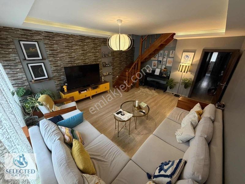 Ultra Geniş Özenle Yapılmış Satılık 5+1 Dublex Daire — fotoğraf 2