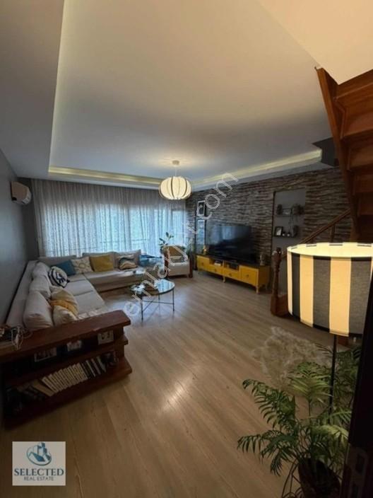 Ultra Geniş Özenle Yapılmış Satılık 5+1 Dublex Daire — fotoğraf 3