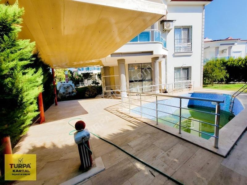 Akbükte Denize 50 Adım 5+1 Havuzlu Eşyalı Müstakil Villa — fotoğraf 8