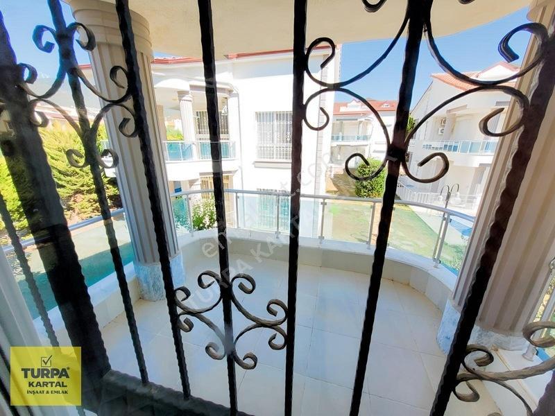 Akbükte Denize 50 Adım 5+1 Havuzlu Eşyalı Müstakil Villa — fotoğraf 26