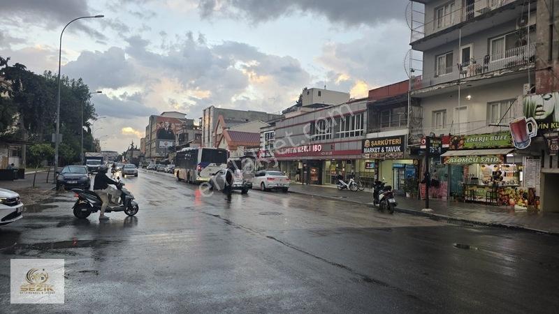 Bakımyurdu Ana Cadde Üzeri Satılık Komple 3 Katlı Bina — fotoğraf 3