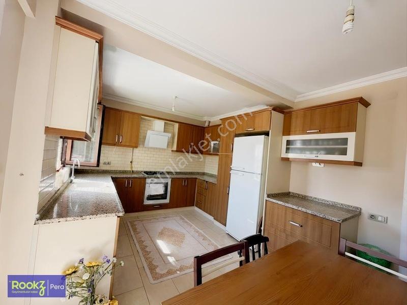 Adapazarı Reji Sok. 60 M2 Kapalı Garaj+ Kilerli 230m² 3+1 Daire — fotoğraf 10
