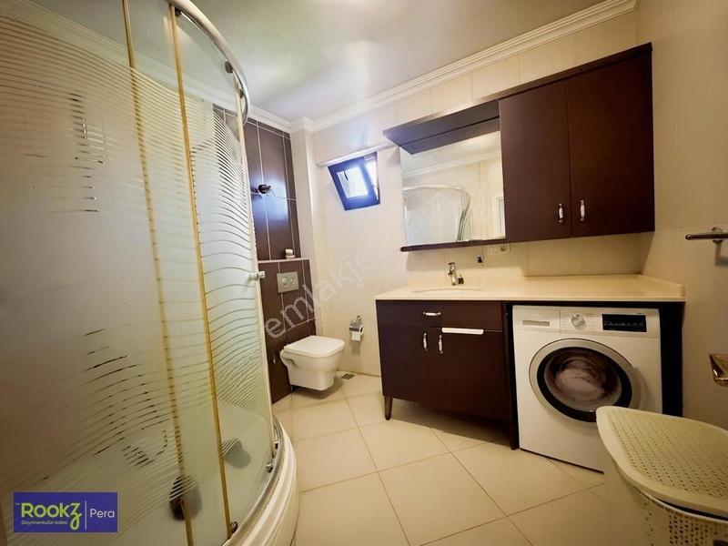 Adapazarı Reji Sok. 60 M2 Kapalı Garaj+ Kilerli 230m² 3+1 Daire — fotoğraf 16