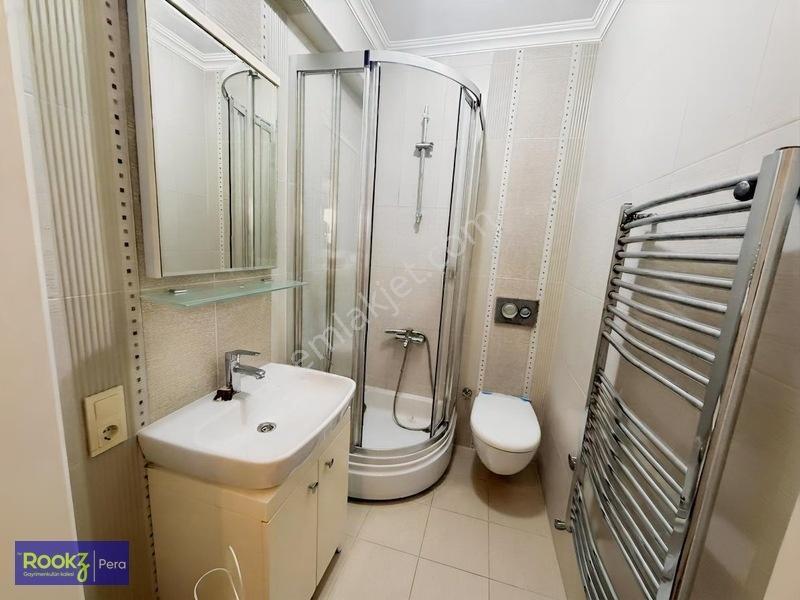 Adapazarı Reji Sok. 60 M2 Kapalı Garaj+ Kilerli 230m² 3+1 Daire — fotoğraf 19
