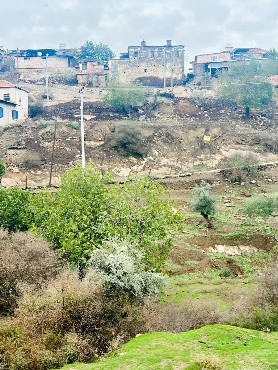 Bayındır Çeniklerde İmarlı Arsa — fotoğraf 6