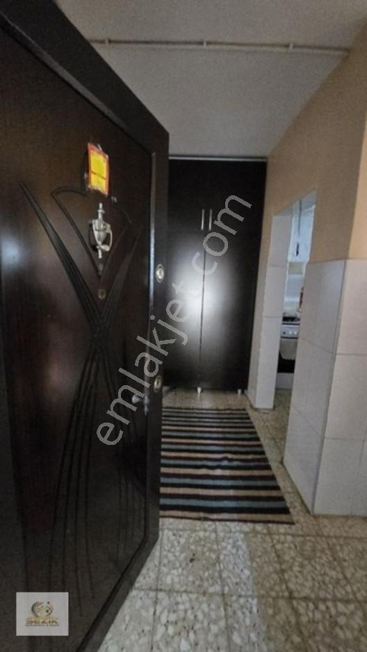 Şakirpaşa Onur Mh.salı Pazarı Civarı Köşe Başı 4 Katlı Müstakil — fotoğraf 6