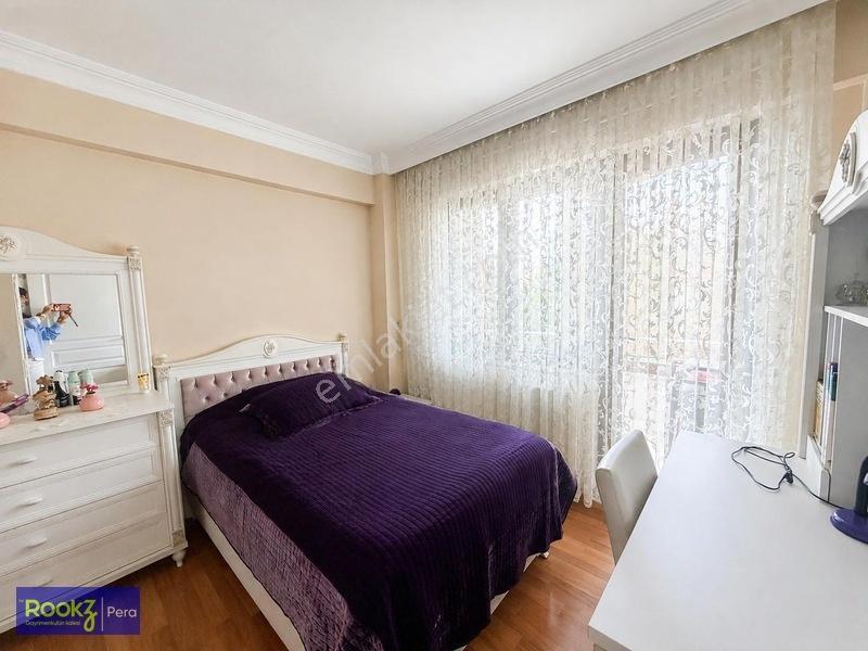 Adapazarı Reji Sok. 60 M2 Kapalı Garaj+ Kilerli 210m² 3+1 Daire — fotoğraf 14