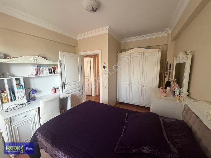 Adapazarı Reji Sok. 60 M2 Kapalı Garaj+ Kilerli 210m² 3+1 Daire — fotoğraf 16