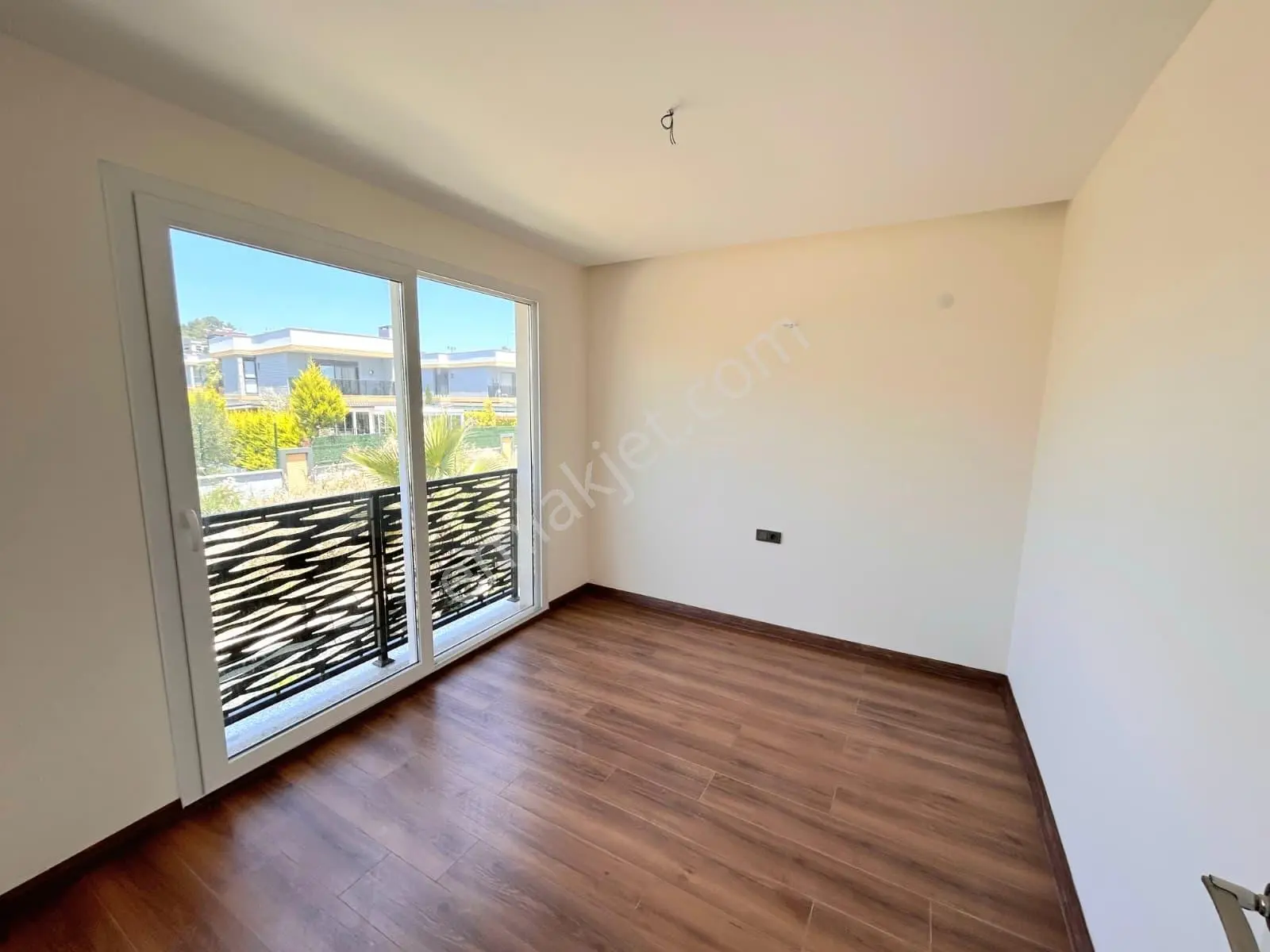 Kuşadası Avm Bölgesinde Satılık 4+1 Müstakil Doğalgazlı Villalar — fotoğraf 14