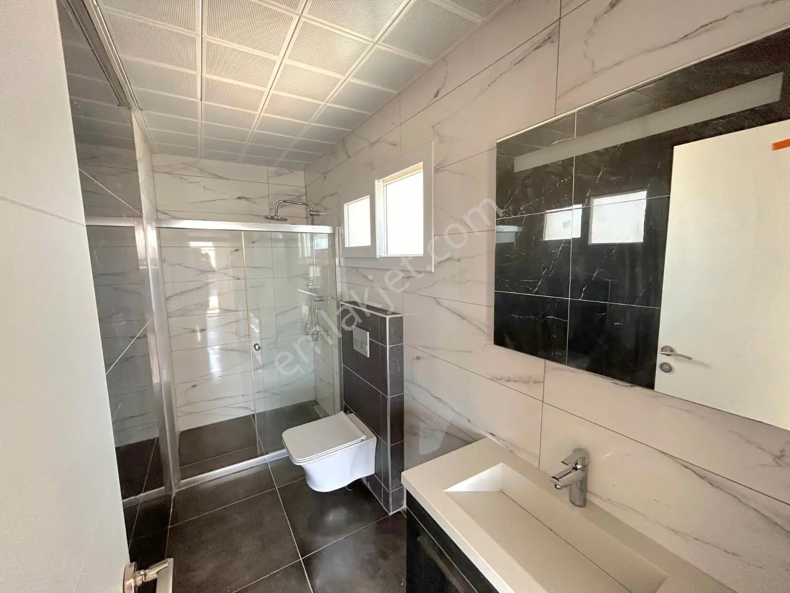 Kuşadası Avm Bölgesinde Satılık 4+1 Müstakil Doğalgazlı Villalar — fotoğraf 31