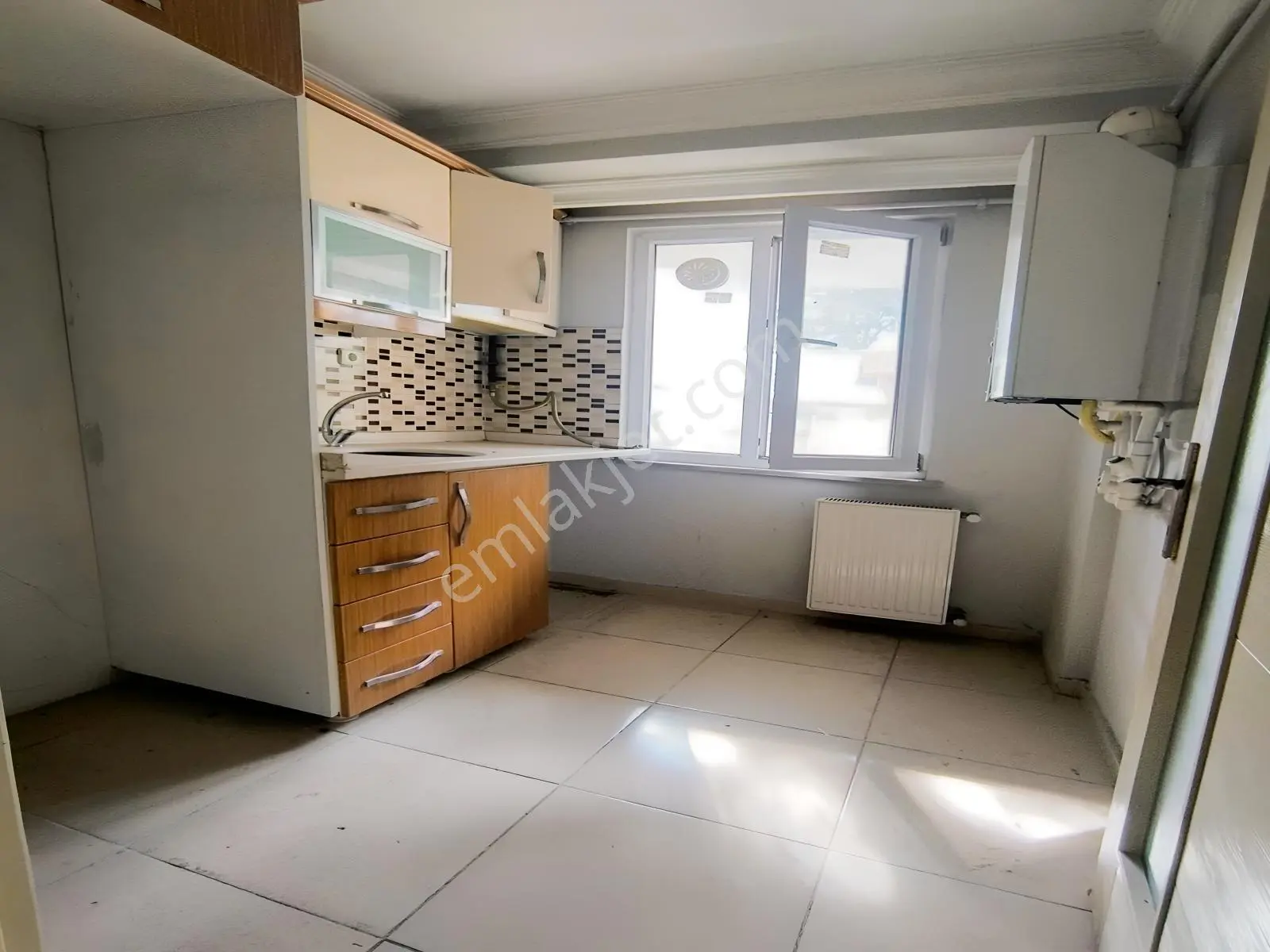 Beylikdüzü'nde Merkezi Konumda Ön Cephe Masrafsız 2+1 Daire — fotoğraf 32