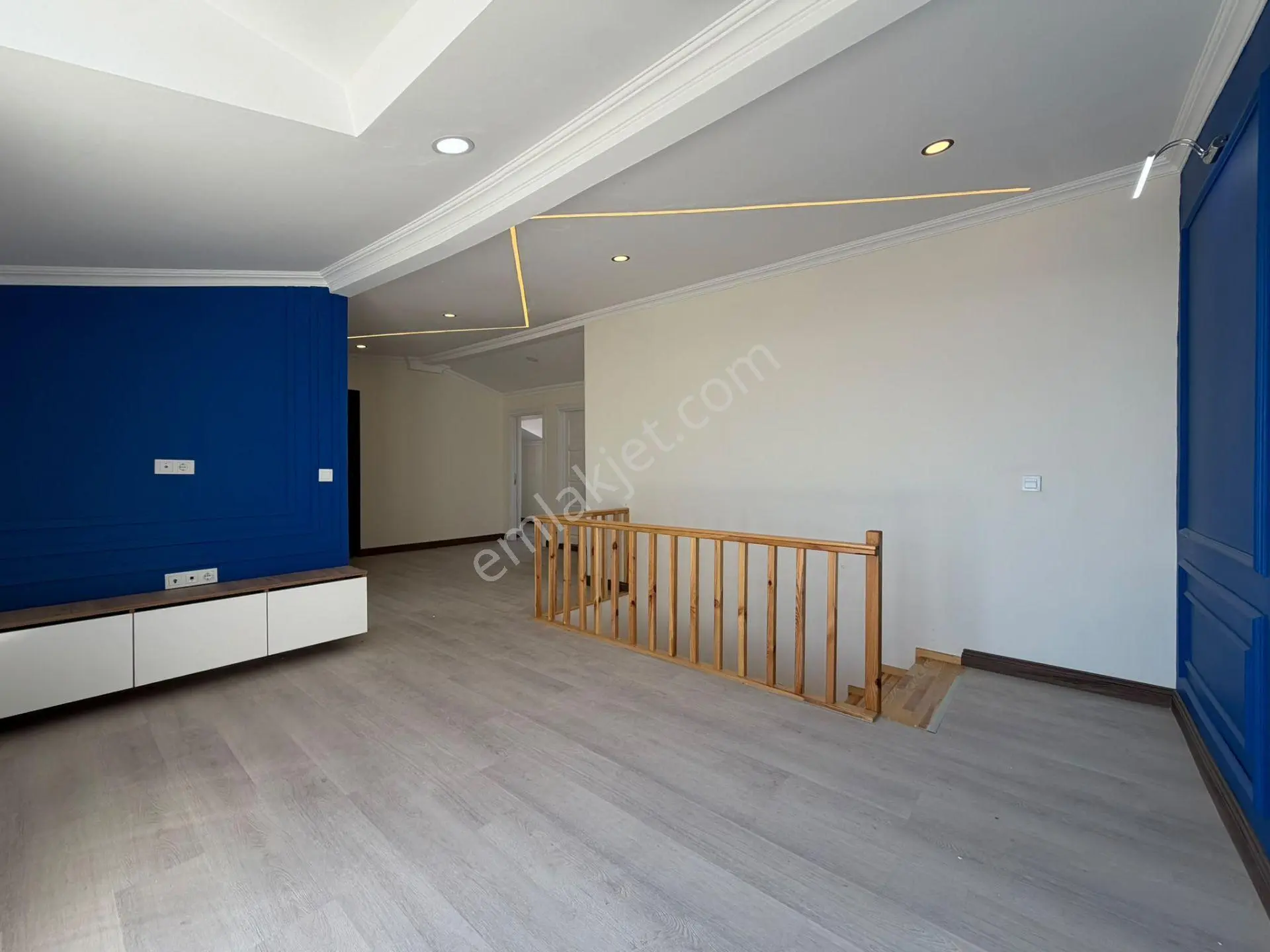 Araç Ve Daire Takasına Uygun (pazarlık Vardır) !! 5+2 ''sıfır'' Deniz Manzaralı Dubleks Daire — fotoğraf 2