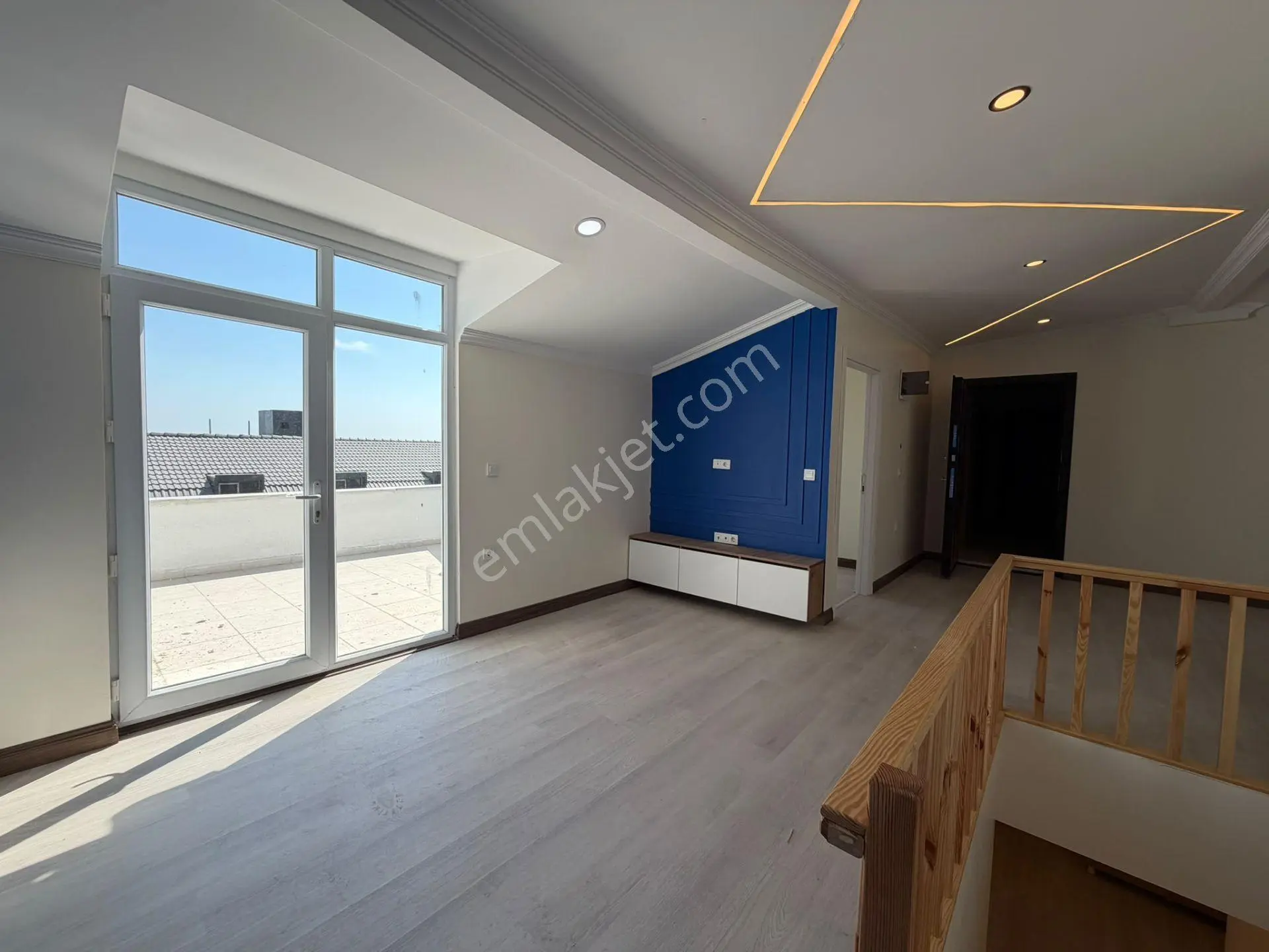 Araç Ve Daire Takasına Uygun (pazarlık Vardır) !! 5+2 ''sıfır'' Deniz Manzaralı Dubleks Daire — fotoğraf 3