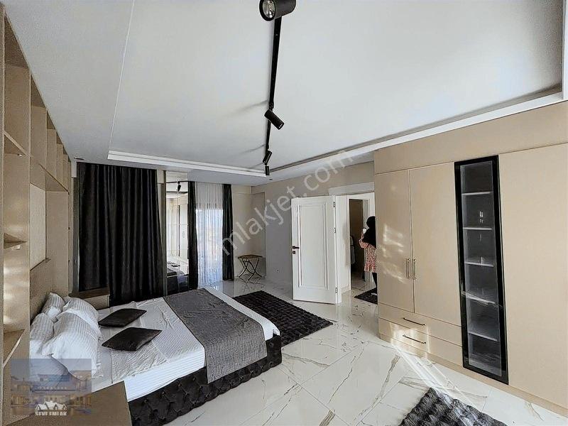 Yaylacık Mah.'de Satılık 4+2 Eşyalı Tripleks Villa — fotoğraf 26