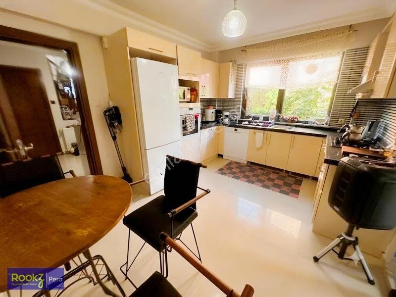 Serdivan'da 4+1 Bahçeli,şömineli Ve Geniş Villa — fotoğraf 7