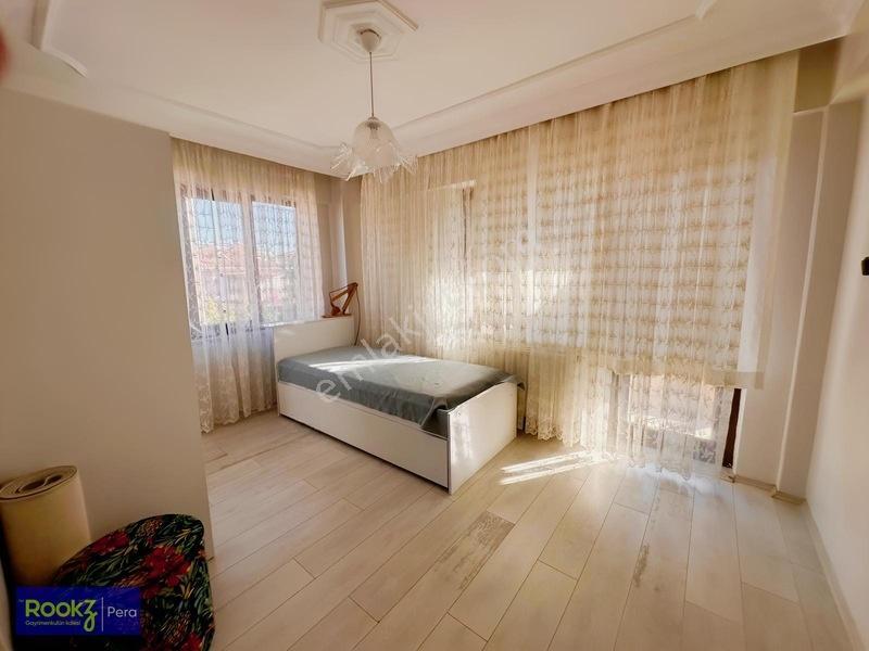 Serdivan'da 4+1 Bahçeli,şömineli Ve Geniş Villa — fotoğraf 14
