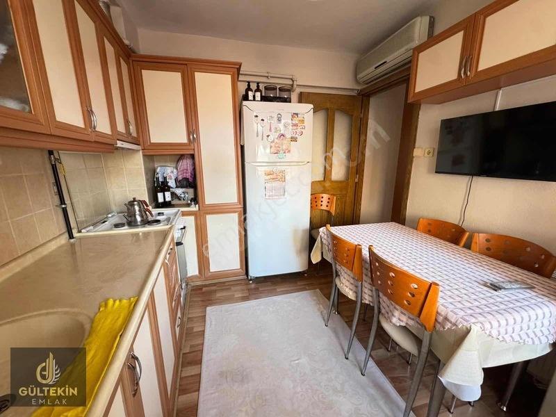 Gültekin Emlaktan Kurtuluş Mahallesinde Satılık 3+1 — fotoğraf 2