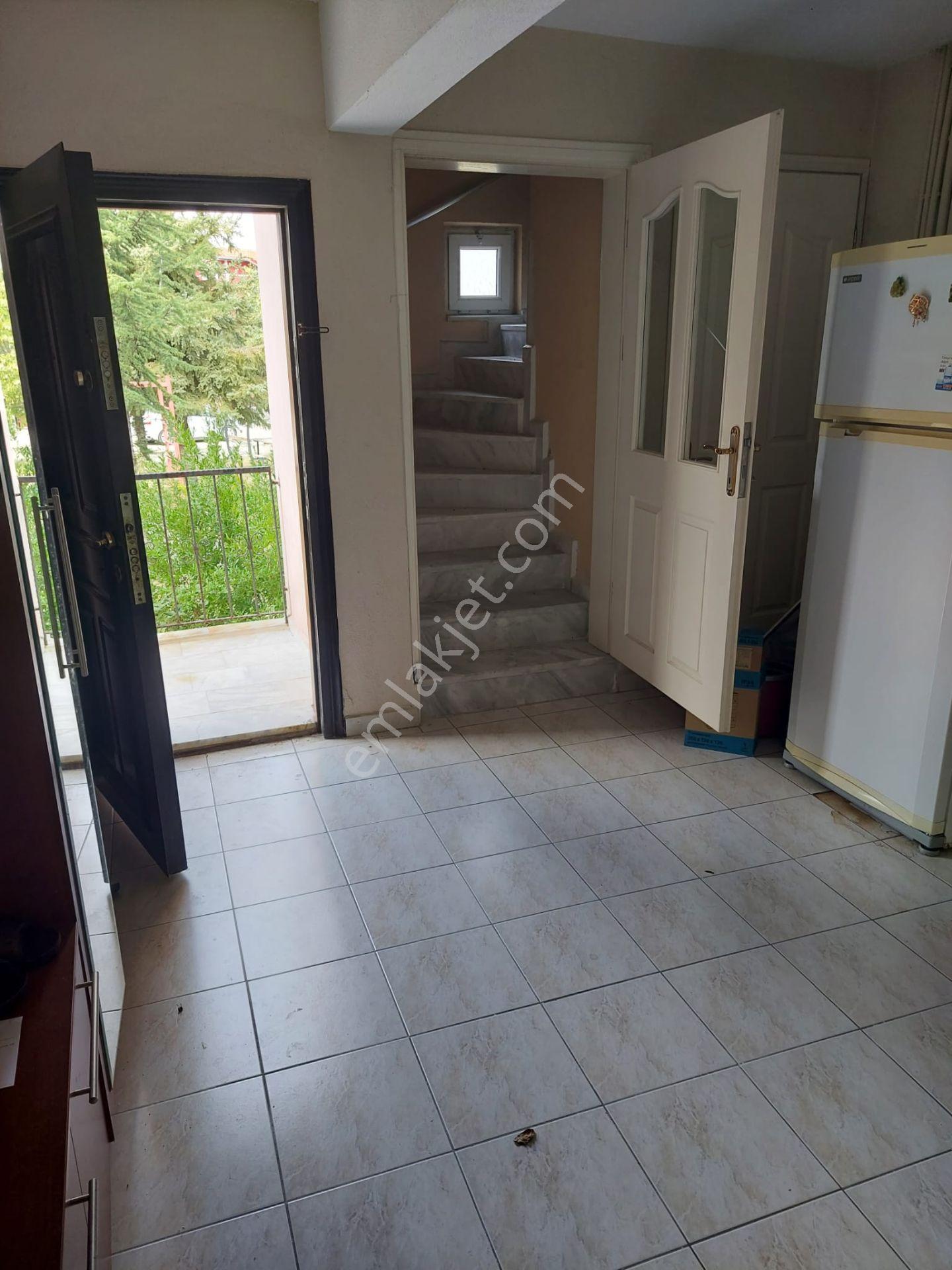 Karakuyu Mahallesi'nde Satılık 300 M²arsa İçinde 5+1 Geniş Villa — fotoğraf 10