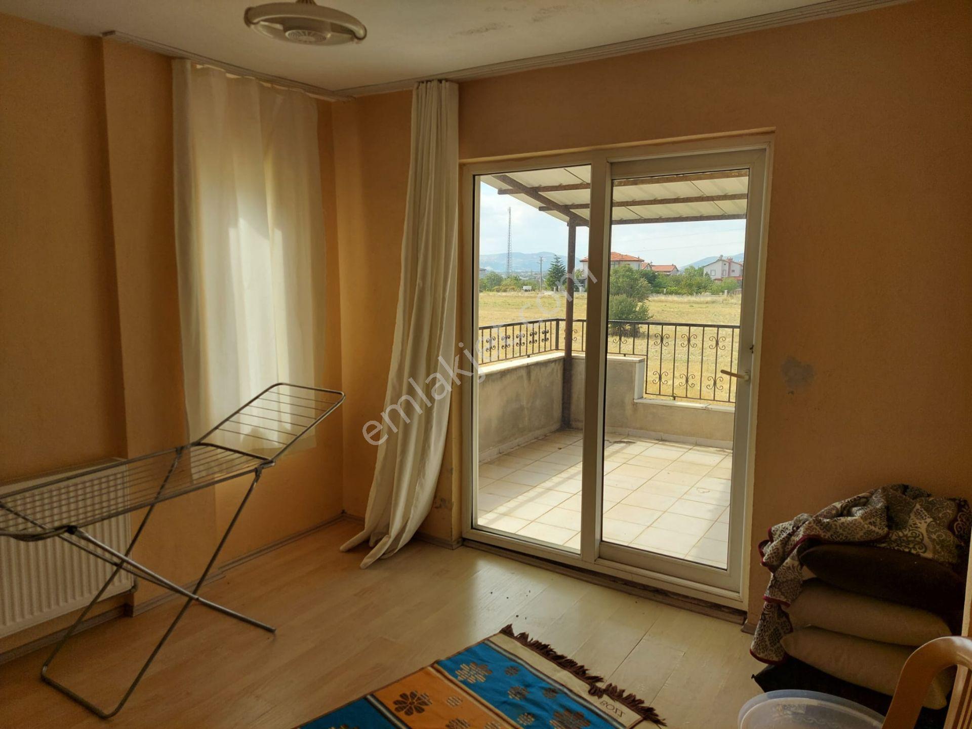 Karakuyu Mahallesi'nde Satılık 300 M²arsa İçinde 5+1 Geniş Villa — fotoğraf 16
