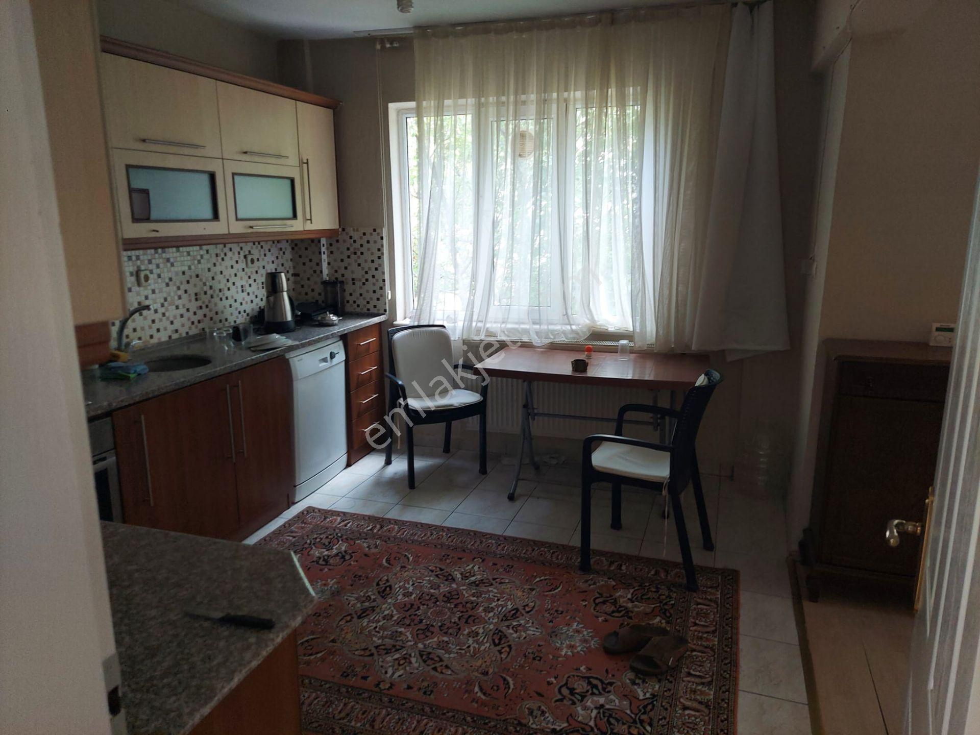 Karakuyu Mahallesi'nde Satılık 300 M²arsa İçinde 5+1 Geniş Villa — fotoğraf 18