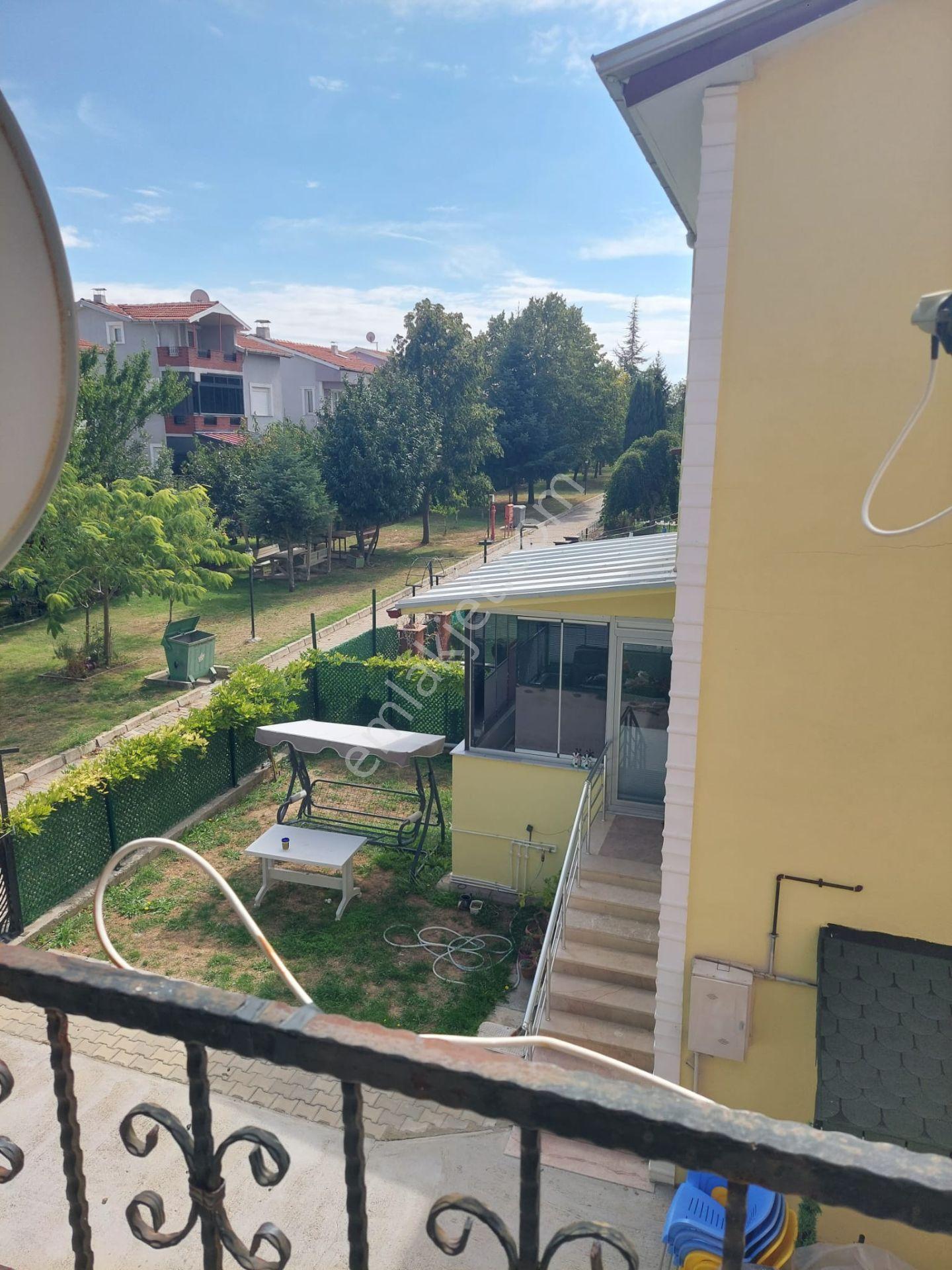 Karakuyu Mahallesi'nde Satılık 300 M²arsa İçinde 5+1 Geniş Villa — fotoğraf 21