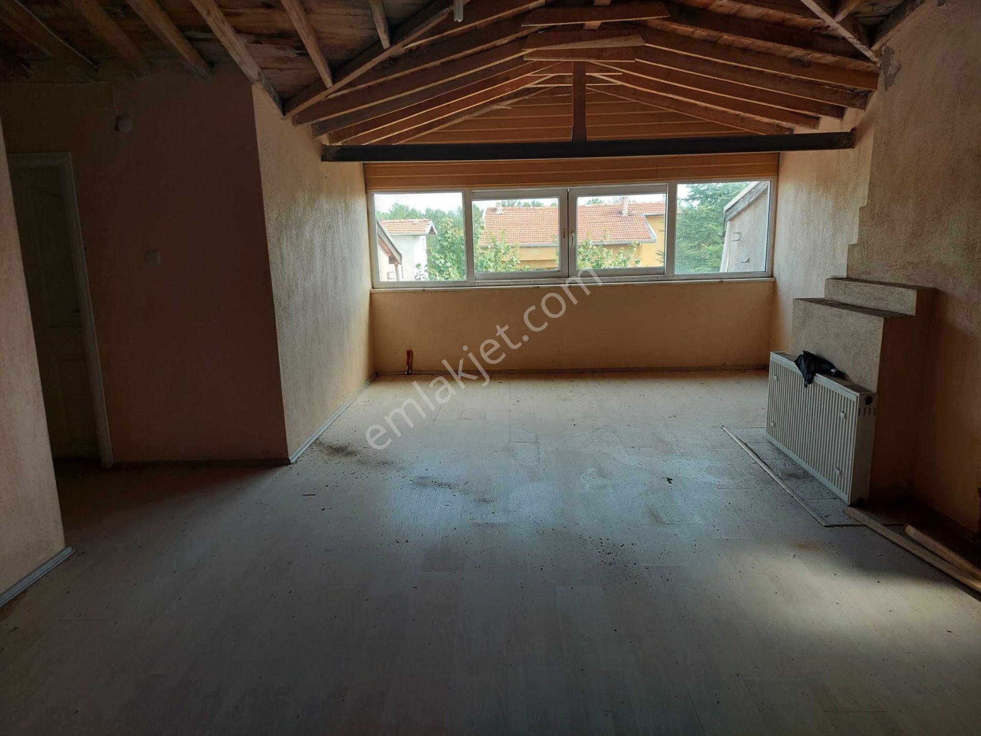 Karakuyu Mahallesi'nde Satılık 300 M²arsa İçinde 5+1 Geniş Villa — fotoğraf 22