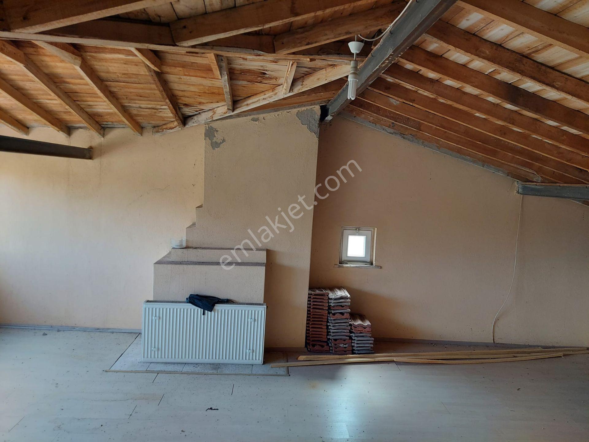 Karakuyu Mahallesi'nde Satılık 300 M²arsa İçinde 5+1 Geniş Villa — fotoğraf 23
