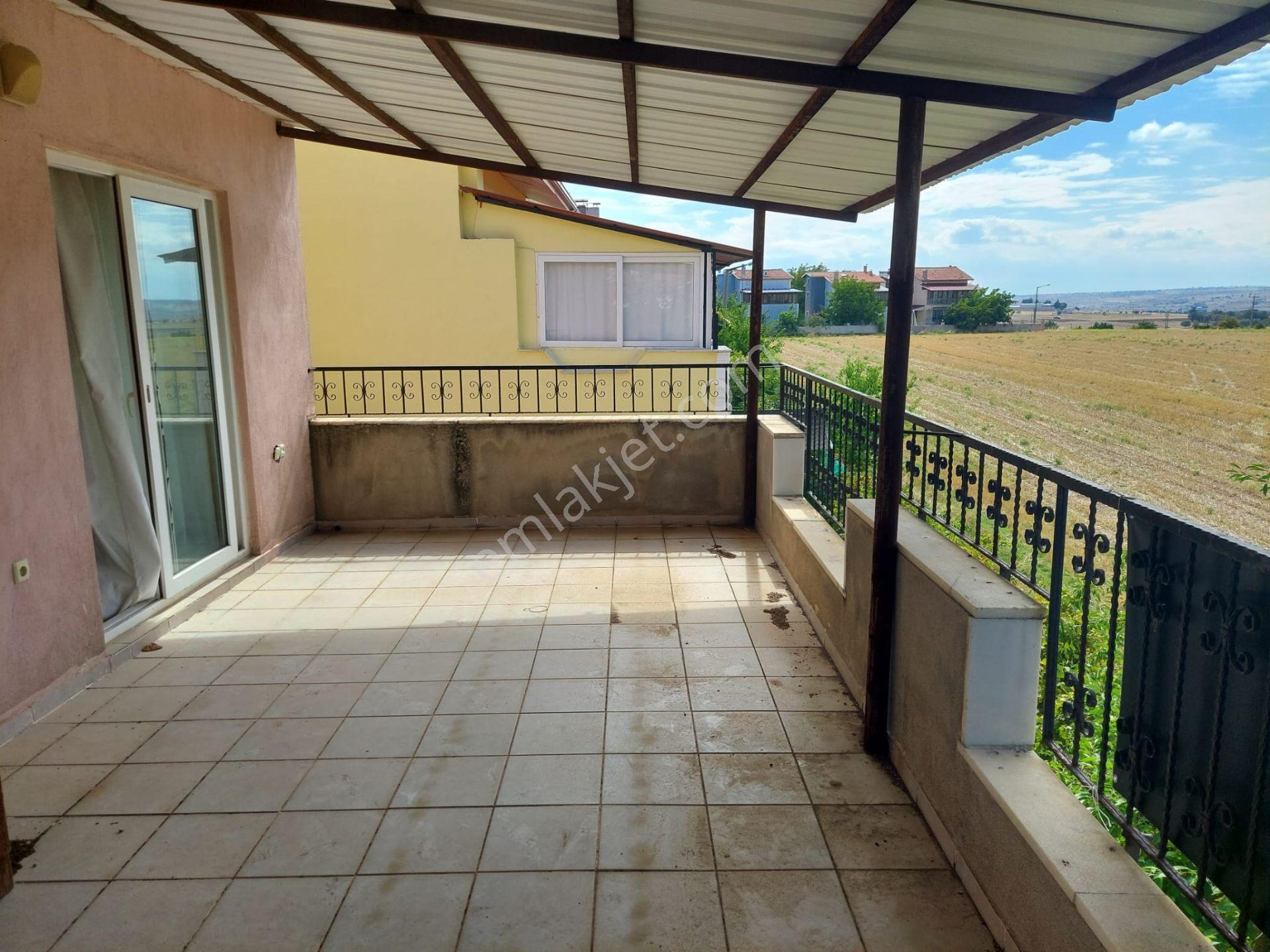 Karakuyu Mahallesi'nde Satılık 300 M²arsa İçinde 5+1 Geniş Villa — fotoğraf 24